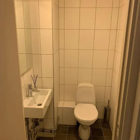 Rom I Coliving Leilighet Pa Majorstuen Проживание в семье Осло